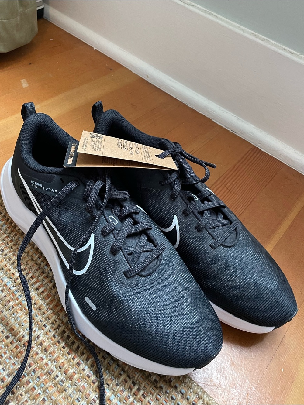 Nike Men's Black Athletic Shoes with White Swoosh